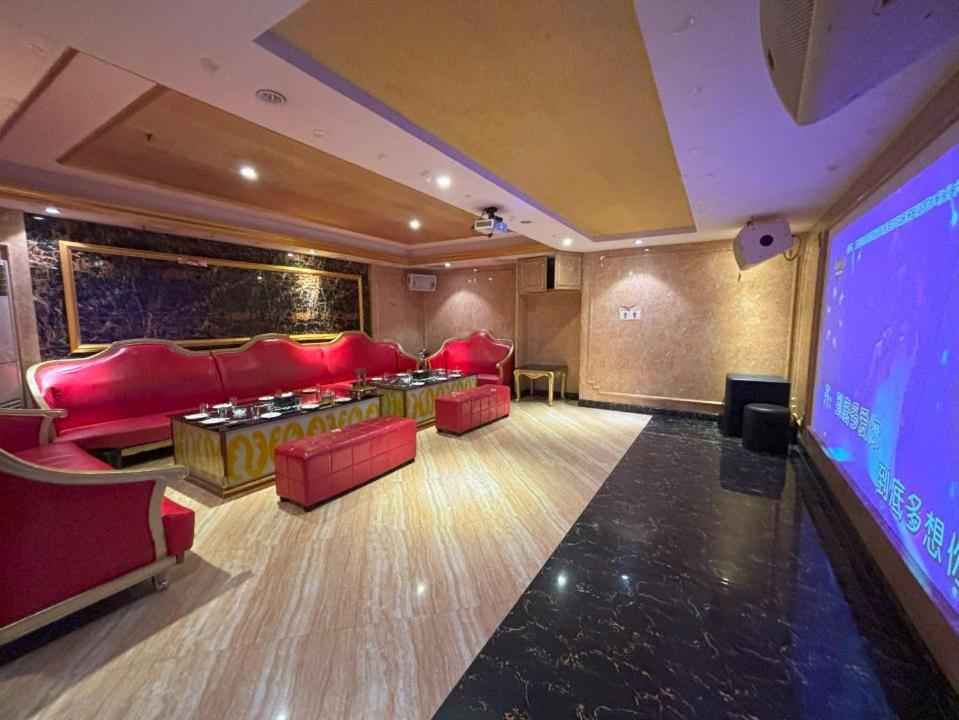 Lido De Paris Hotel Manila Kültér fotó
